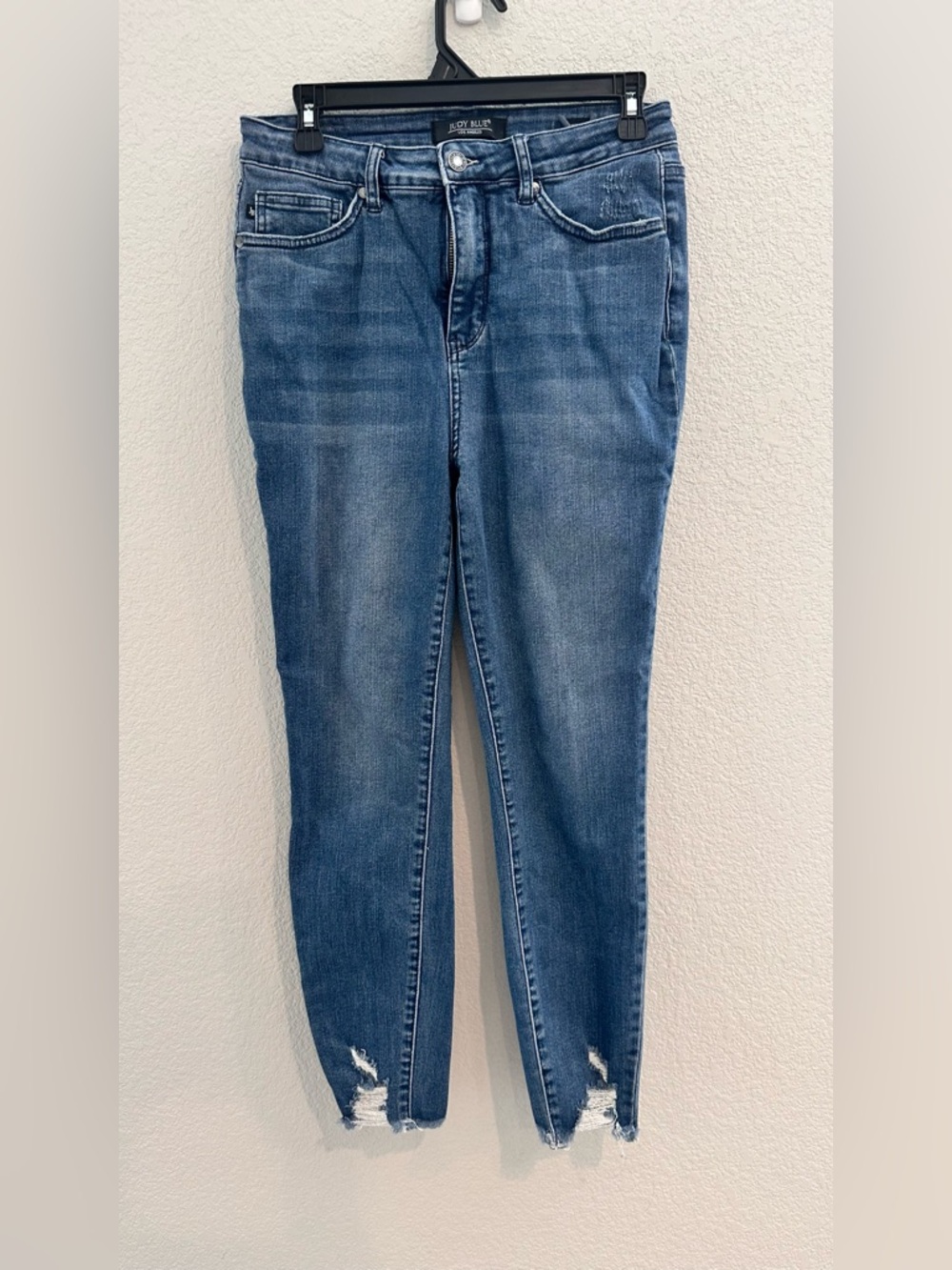 Judy Blue Medium Wash Skinny Jeans